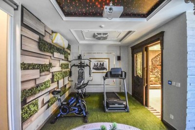 1-Kanal Lawn + 1-Kanal Full Basement Home