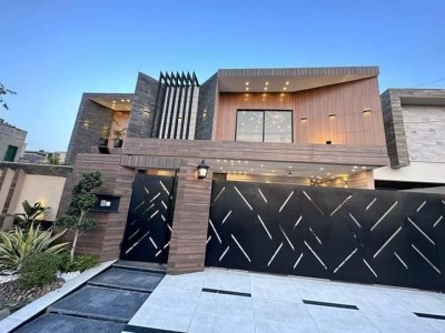 Brand New Super Luxury House