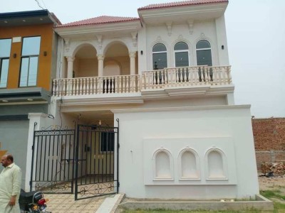 5 Marla Spanish villa available for Sale