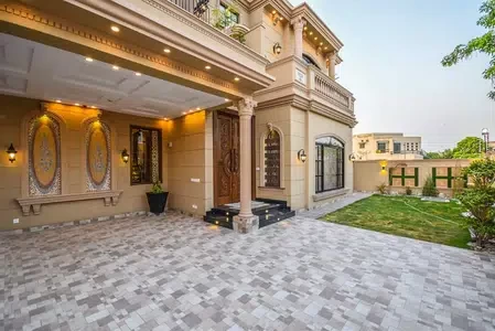 Houses in DHA Phase 7-8